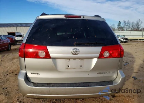 2009 Toyota Sienna Ce z USA, uszkodzony, nr VIN 5TDZK23C69S263512